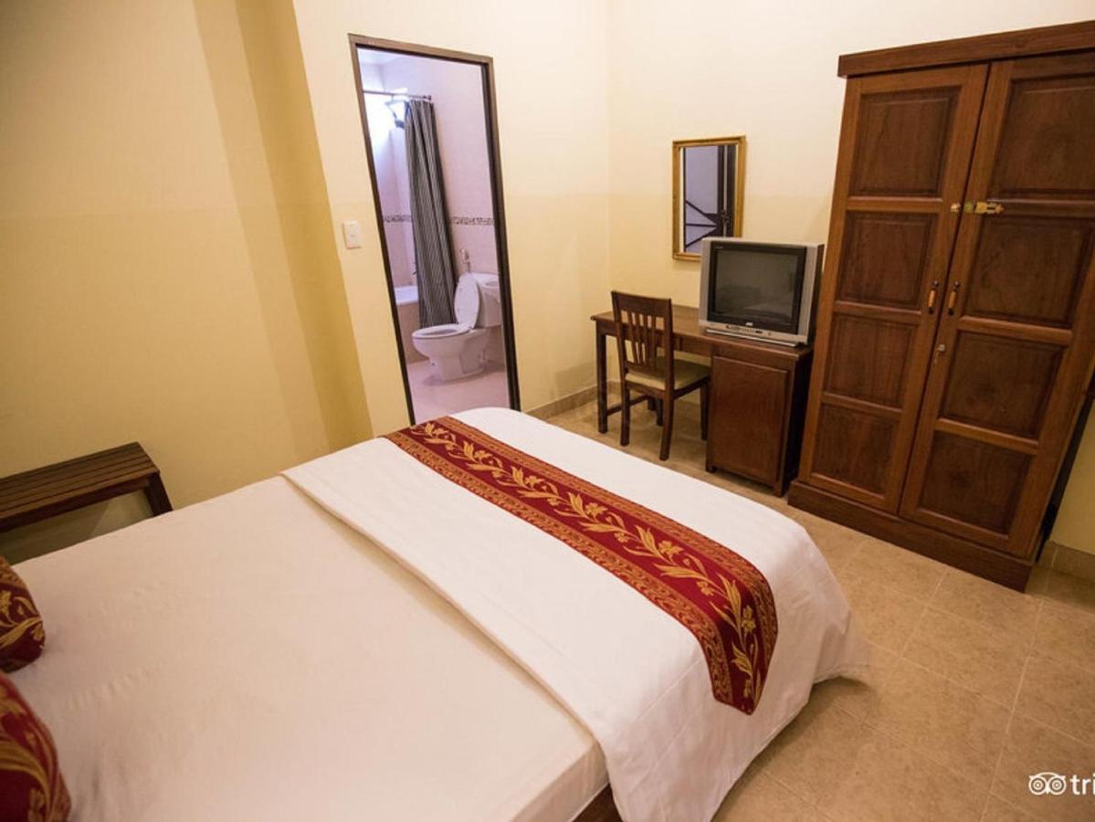 הו צ'י מין סיטי Caroline Hotel מראה חיצוני תמונה