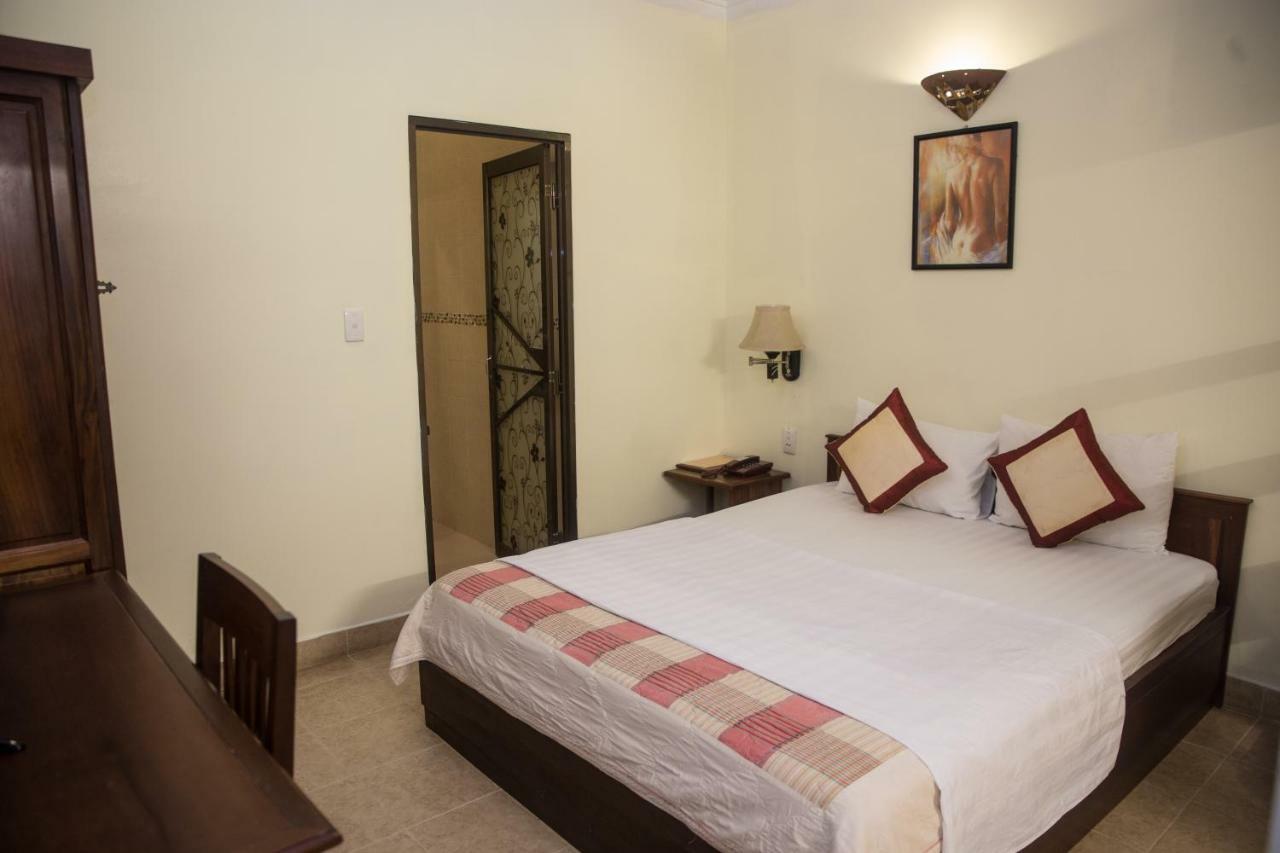 הו צ'י מין סיטי Caroline Hotel מראה חיצוני תמונה