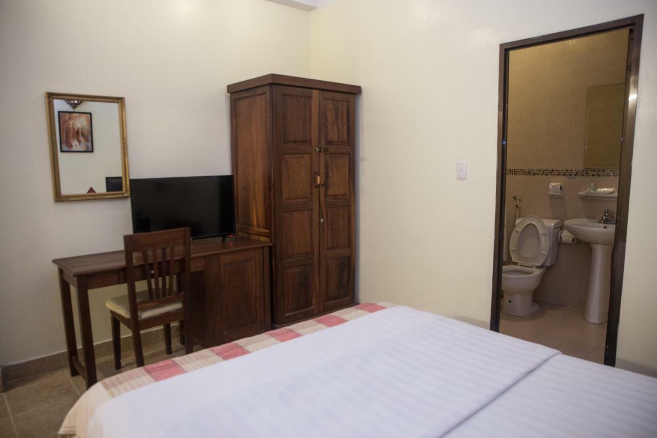 הו צ'י מין סיטי Caroline Hotel מראה חיצוני תמונה