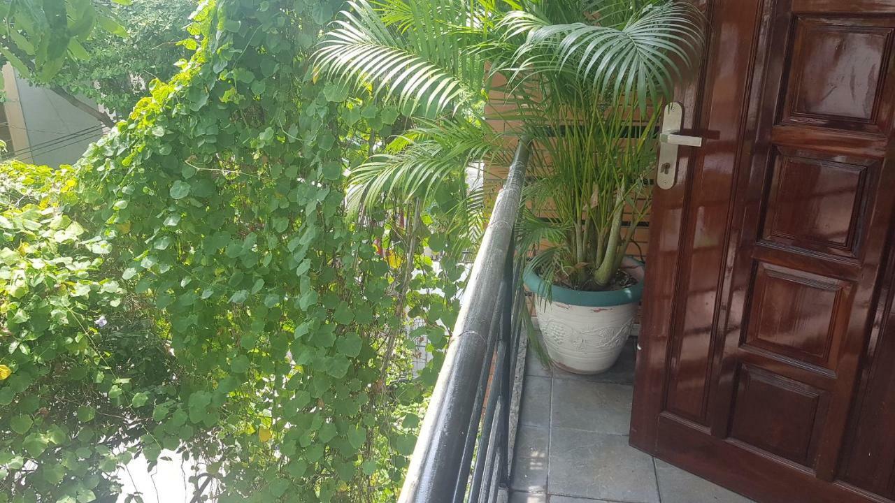 הו צ'י מין סיטי Caroline Hotel מראה חיצוני תמונה